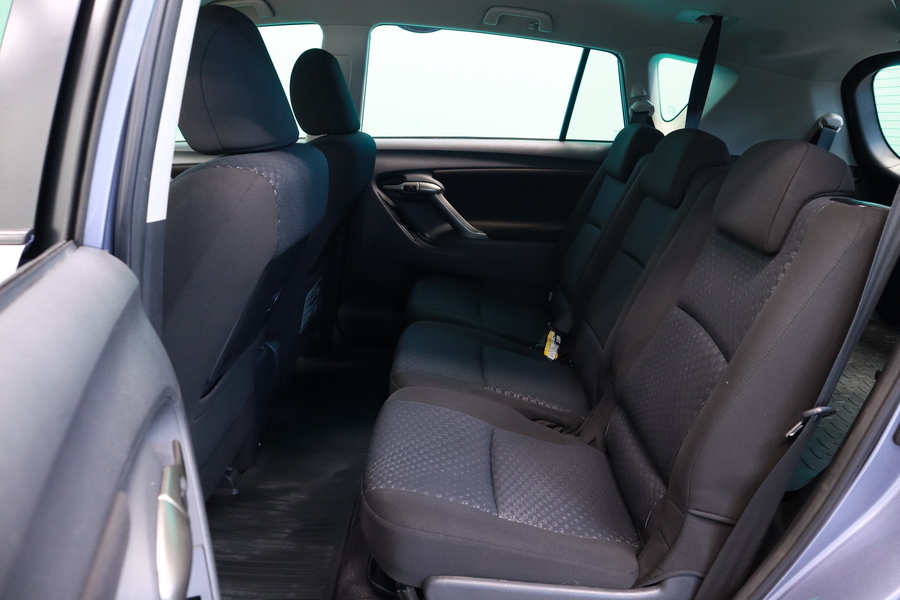 Toyota Verso vaihtoauto