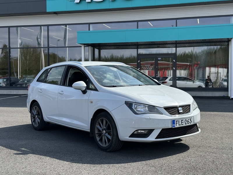 SEAT Ibiza ST vaihtoauto