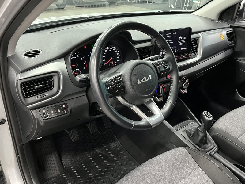 Kia Stonic vaihtoauto