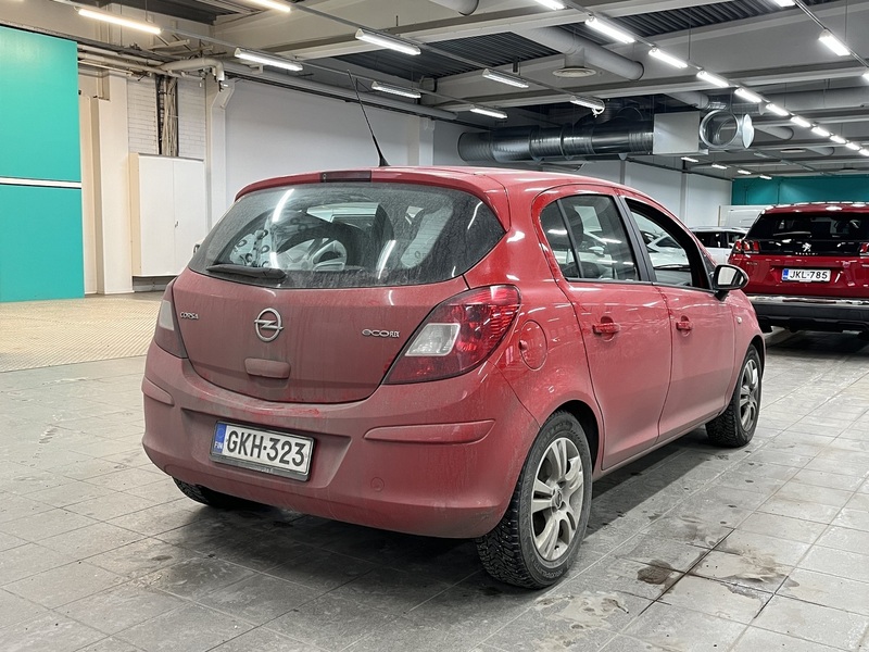 Opel Corsa vaihtoauto