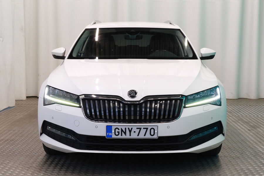 Skoda Superb vaihtoauto