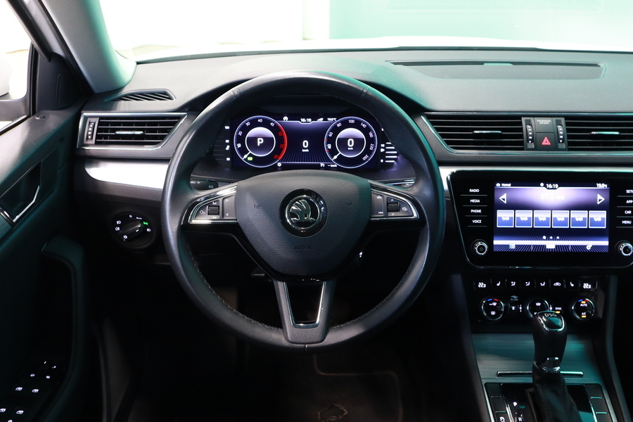 Skoda Superb vaihtoauto