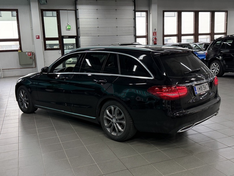 Mercedes-Benz C vaihtoauto