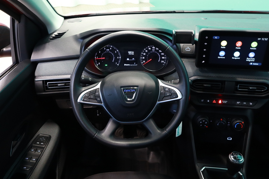 Dacia Sandero vaihtoauto