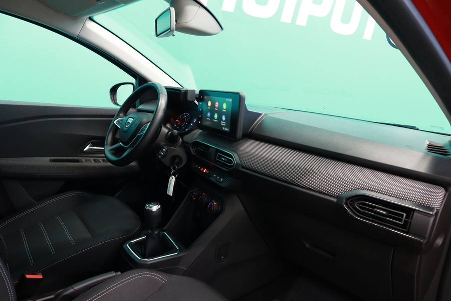 Dacia Sandero vaihtoauto