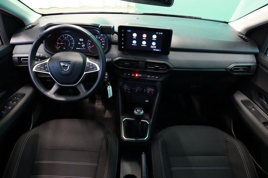 Dacia Sandero vaihtoauto