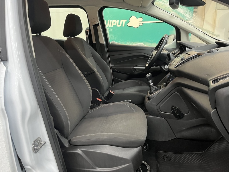 Ford Grand C-MAX vaihtoauto