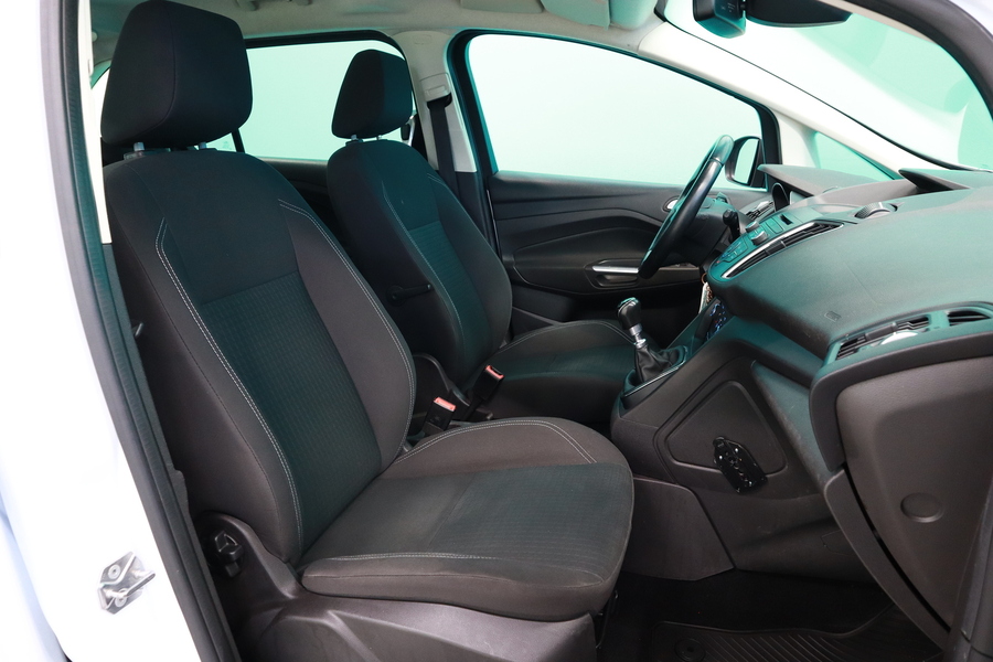 Ford Grand C-MAX vaihtoauto