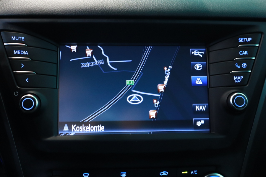 Toyota Avensis vaihtoauto