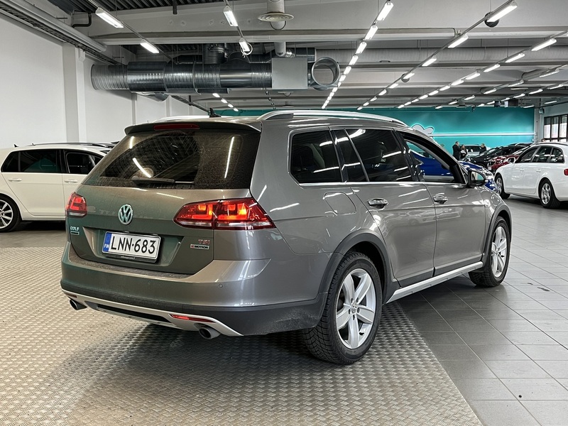 Volkswagen Golf vaihtoauto