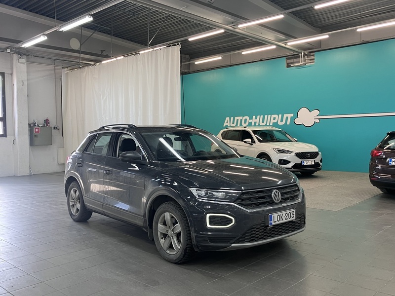 Volkswagen T-Roc vaihtoauto