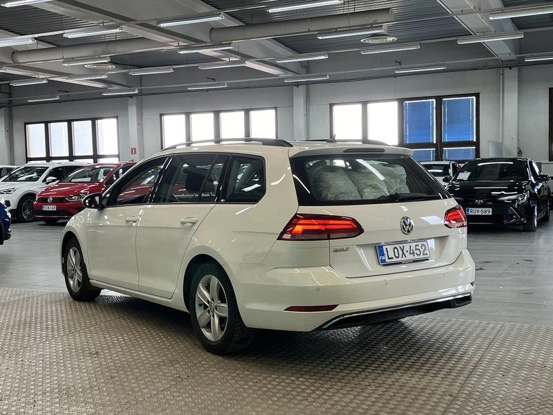 Volkswagen Golf vaihtoauto