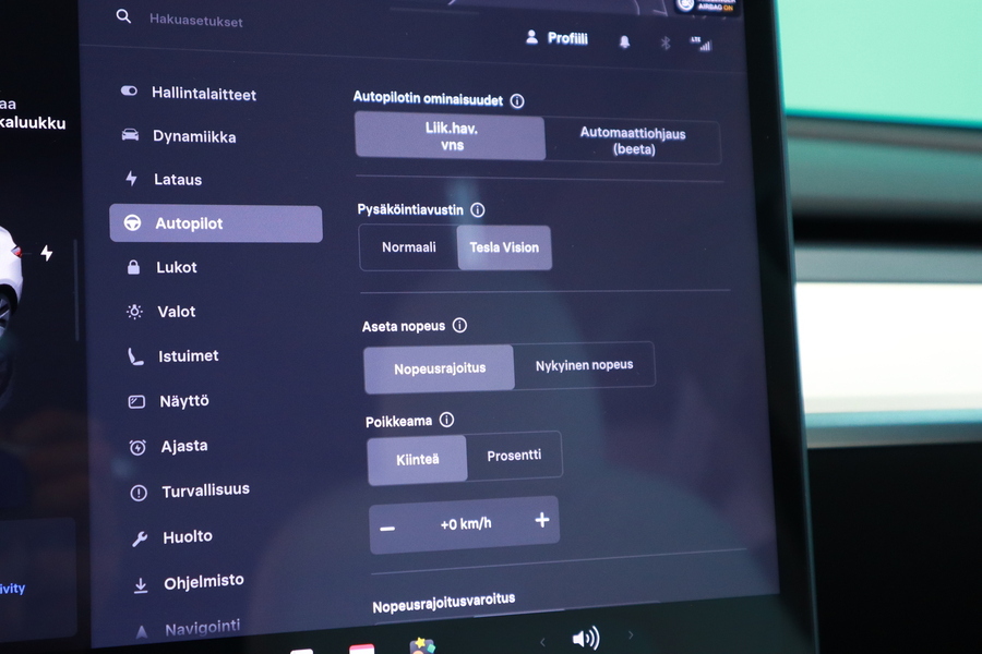 Tesla Model Y vaihtoauto