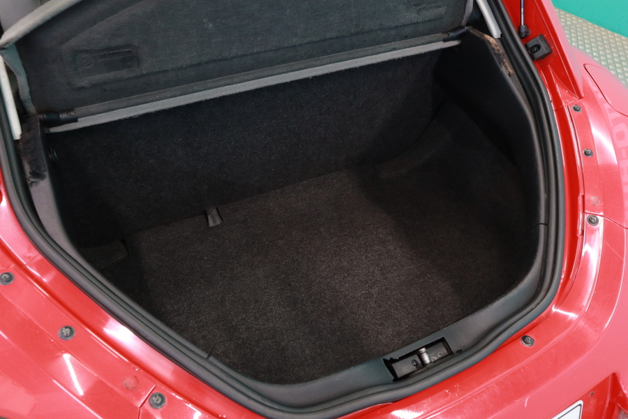 Volkswagen New Beetle vaihtoauto