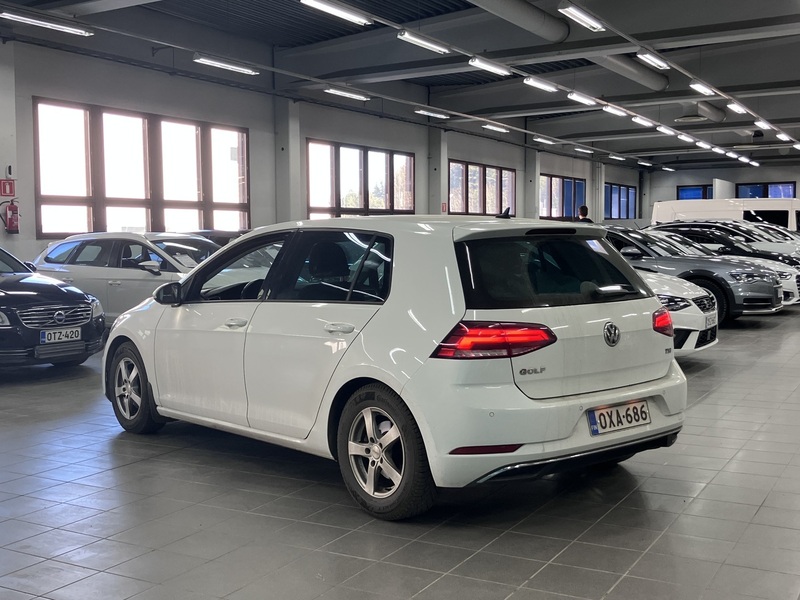 Volkswagen Golf vaihtoauto