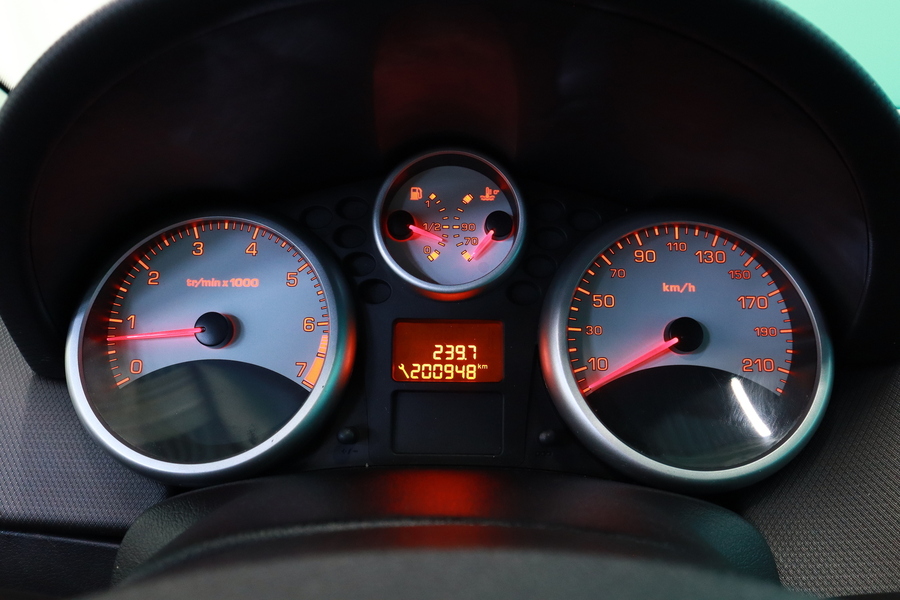 Peugeot 207 vaihtoauto