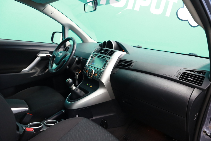 Toyota Verso vaihtoauto