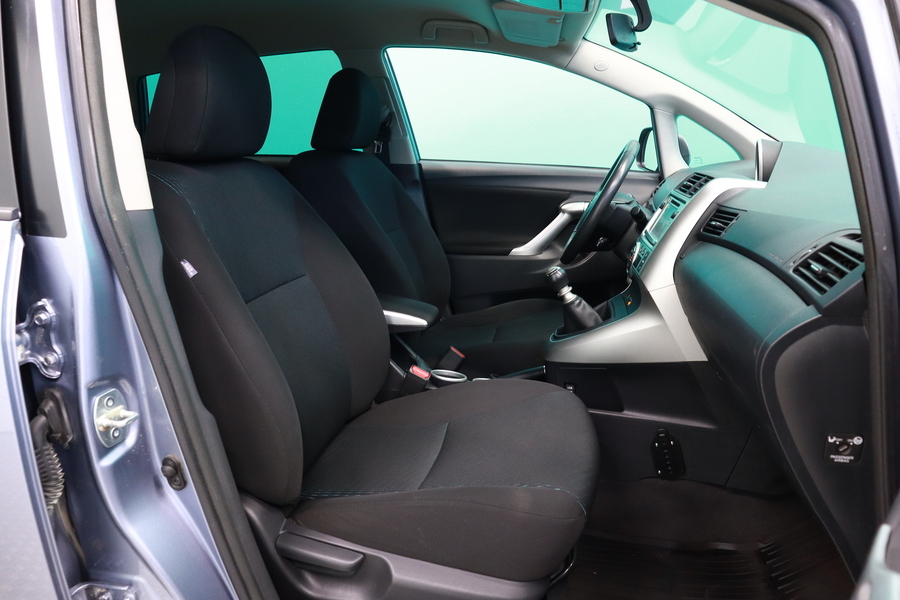 Toyota Verso vaihtoauto