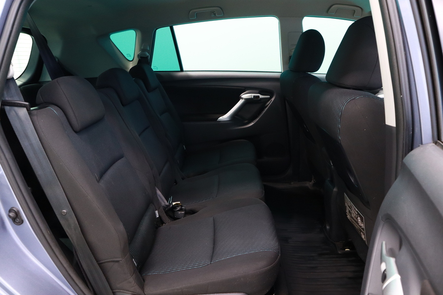 Toyota Verso vaihtoauto