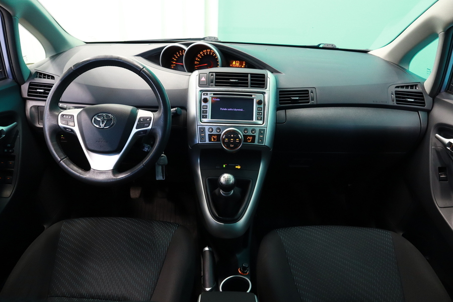 Toyota Verso vaihtoauto