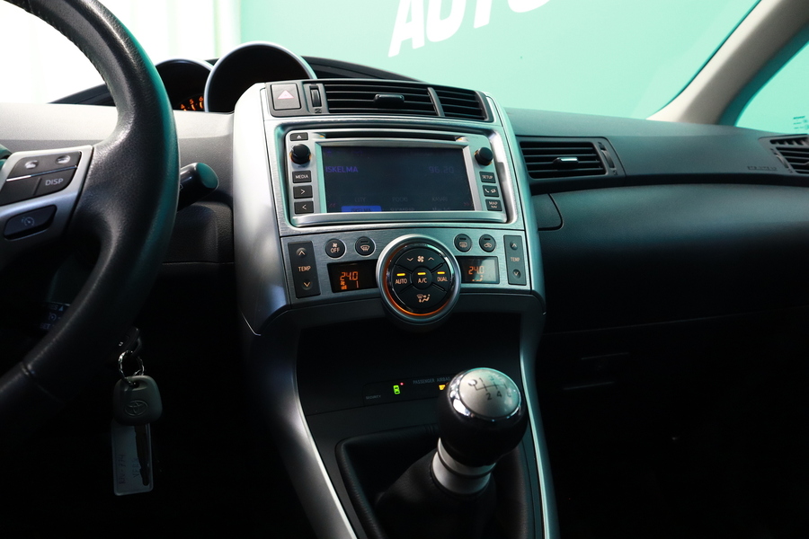 Toyota Verso vaihtoauto