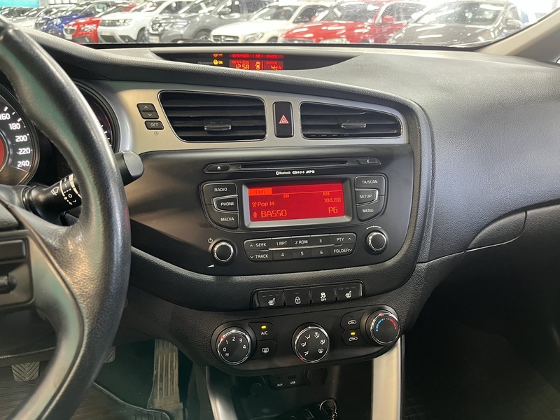 Kia Ceed vaihtoauto