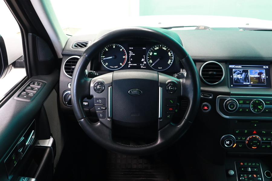 Land Rover Discovery vaihtoauto