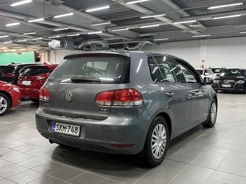 Volkswagen Golf vaihtoauto