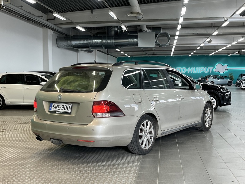 Volkswagen Golf vaihtoauto