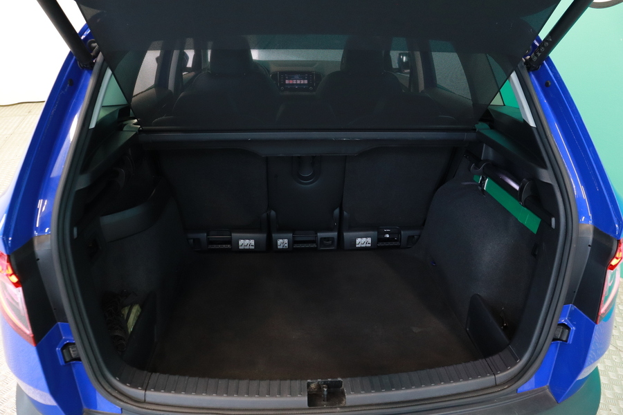 Skoda Karoq vaihtoauto
