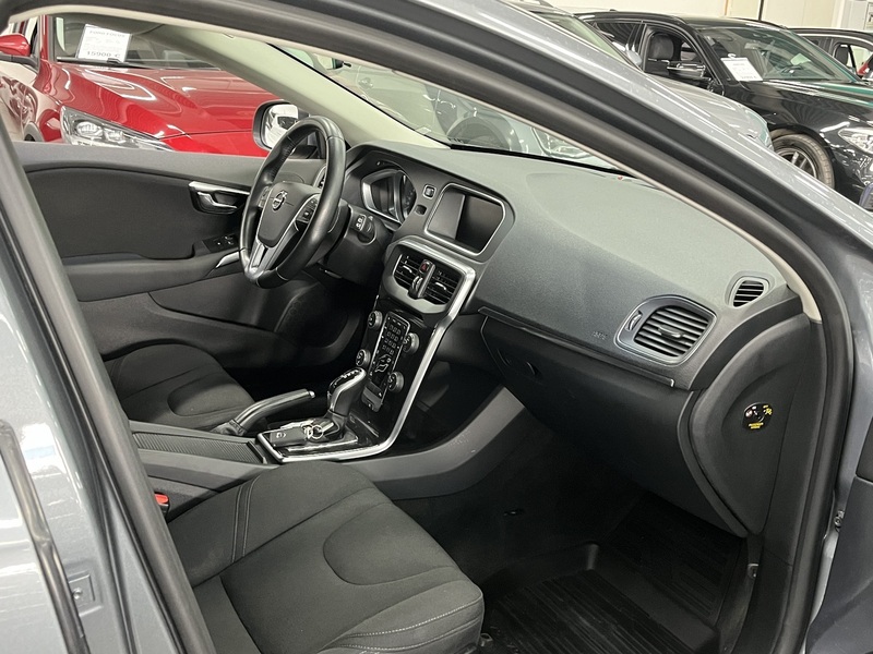 Volvo V40 vaihtoauto