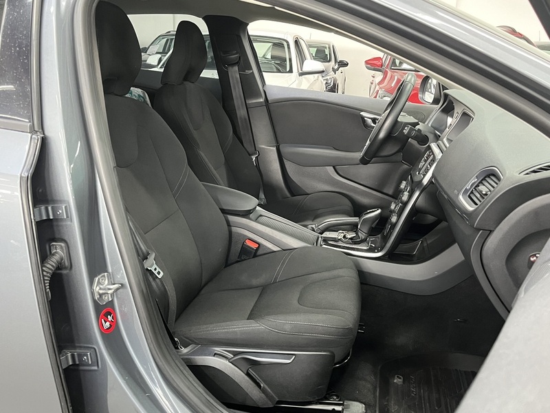 Volvo V40 vaihtoauto