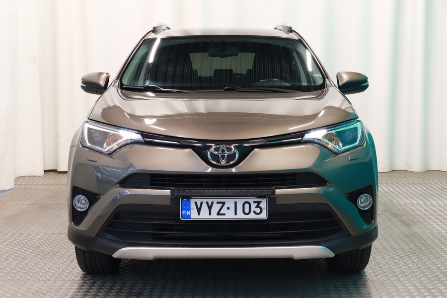 Toyota RAV4 vaihtoauto