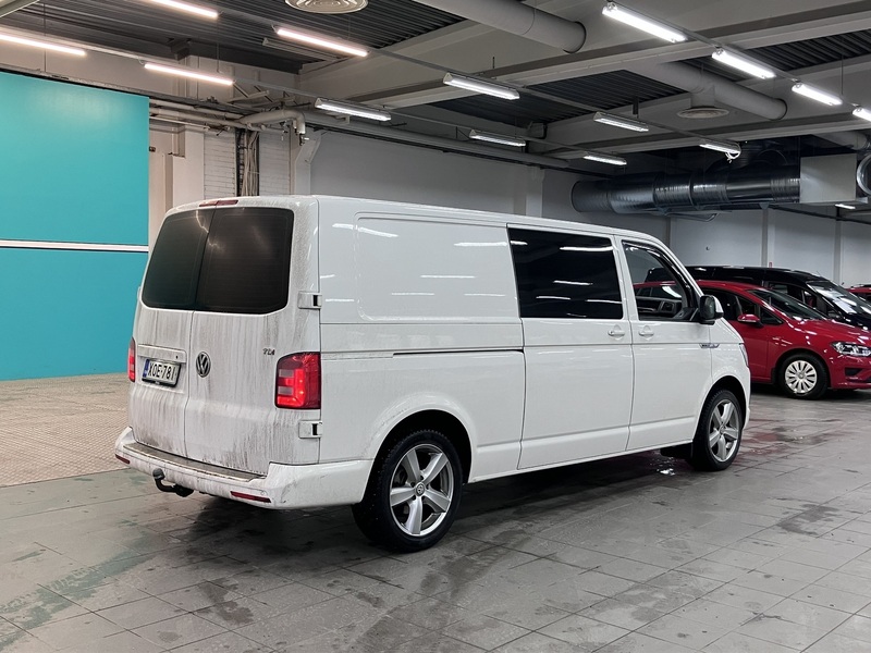 Volkswagen Transporter vaihtoauto