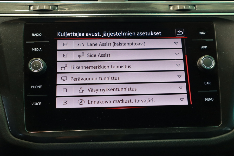 Volkswagen Tiguan vaihtoauto