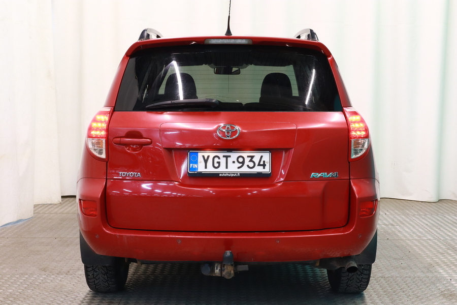 Toyota RAV4 vaihtoauto