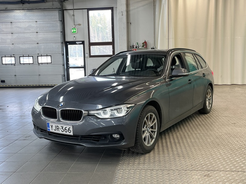 BMW 320 vaihtoauto