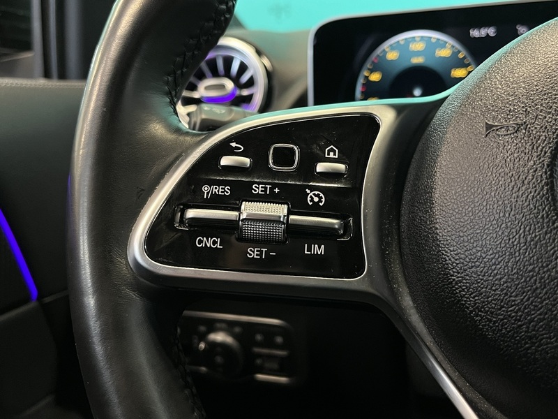 Mercedes-Benz GLA vaihtoauto