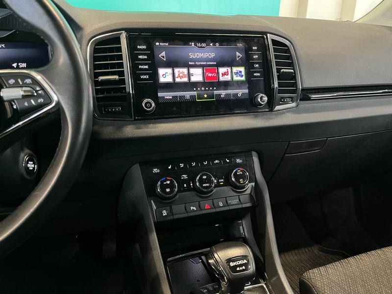 Skoda Karoq vaihtoauto