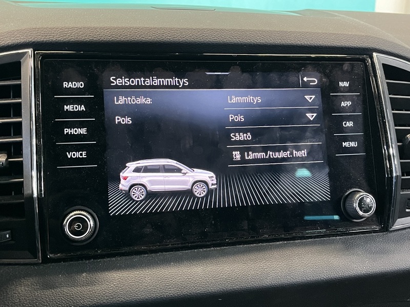 Skoda Karoq vaihtoauto