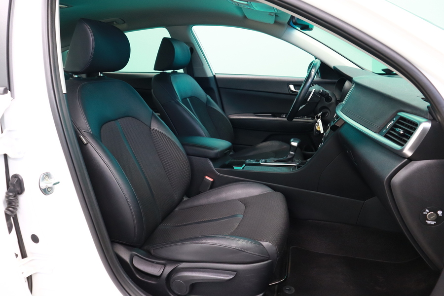 Kia Optima vaihtoauto