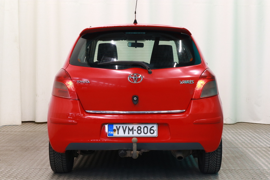 Toyota Yaris vaihtoauto