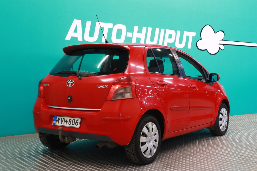 Toyota Yaris vaihtoauto