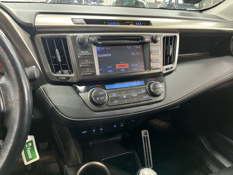 Toyota RAV4 vaihtoauto