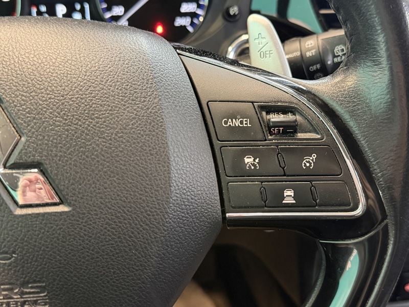 Mitsubishi Outlander vaihtoauto