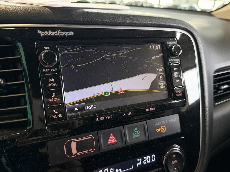 Mitsubishi Outlander vaihtoauto