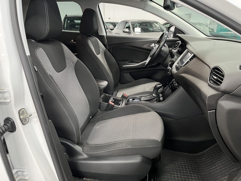 Opel Grandland X vaihtoauto