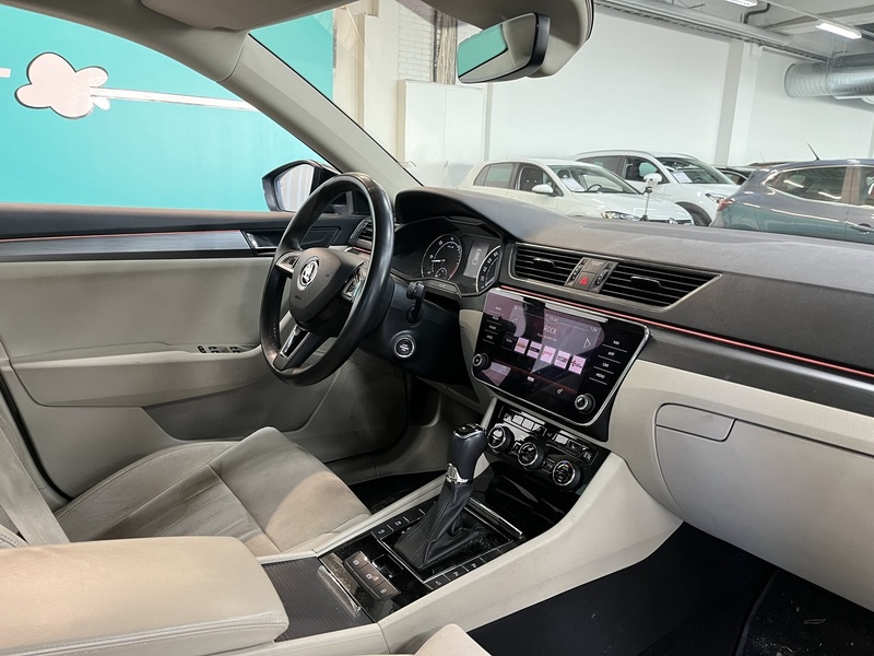 Skoda Superb vaihtoauto