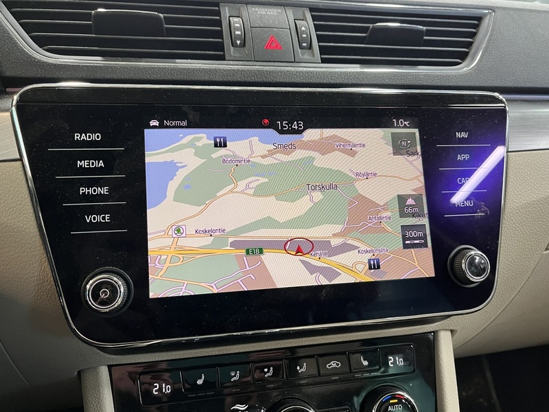 Skoda Superb vaihtoauto