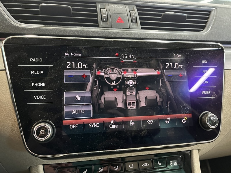 Skoda Superb vaihtoauto